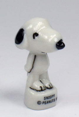 Peanuts Mini Porcelain Figurine - Snoopy - snoopn4pnuts.com