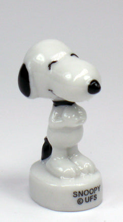 Peanuts Mini Porcelain Figurine - Snoopy - snoopn4pnuts.com