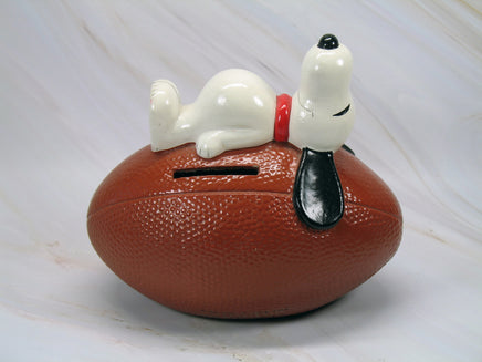 SNOOPY FOOTBALL Bank - snoopn4pnuts.com