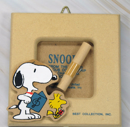 Snoopy Picture Frame - snoopn4pnuts.com