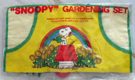 Snoopy Vintage Gardening Set For Kids - snoopn4pnuts.com