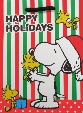 Snoopy and Woodstock Holiday Gift Bag - snoopn4pnuts.com