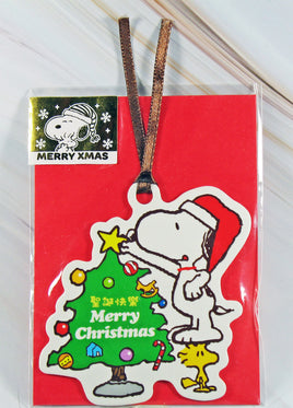 Snoopy Christmas Gift Tag Decor With Satin Ribbon Ties - snoopn4pnuts.com