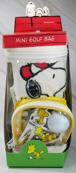 Snoopy Golf Gift Set In 9" High Vinyl Golf Bag - snoopn4pnuts.com