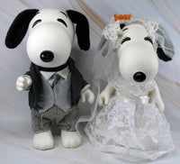 Snoopy and Woodstock Bride and Groom Rubber Doll Set - RARE! - snoopn4pnuts.com
