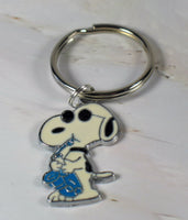 Snoopy Joe Cool Sax Silver-Tone Metal Key Chain (Off-White)