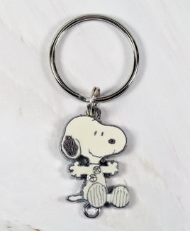 Snoopy Sitting Silver Plated Key Chain With Rhinestones - snoopn4pnuts.com
