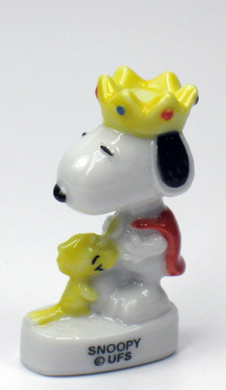 Peanuts Mini Porcelain Figurine - King Snoopy - snoopn4pnuts.com