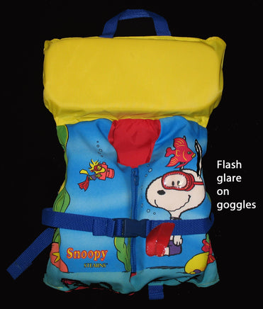 Snoopy Child's Life Jacket/Vest (Life Preserver) By Stearns Co. (Used/No Wear) - snoopn4pnuts.com
