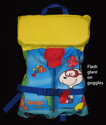 Snoopy Child's Life Jacket/Vest (Life Preserver) By Stearns Co. - snoopn4pnuts.com