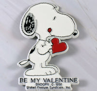 Peanuts 1970's Valentine's Day Rubber Magnet - Snoopy Be My Valentine