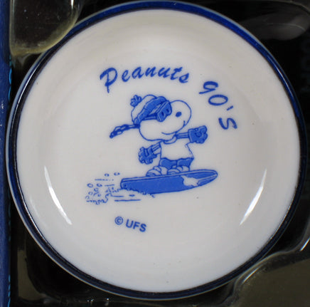 Peanuts Mini China Plate With Stand - 1990's Snowboarding - snoopn4pnuts.com