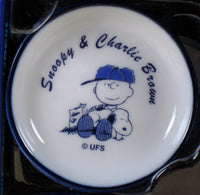 Peanuts Mini China Plate With Stand - Snoopy and Charlie Brown - snoopn4pnuts.com