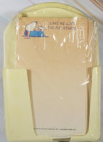 Snoopy Vintage Magnetic Memo Center - snoopn4pnuts.com