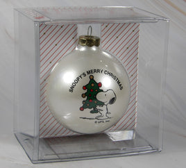 2002 Peanuts Collector Club Glass Ball Christmas Ornament - snoopn4pnuts.com