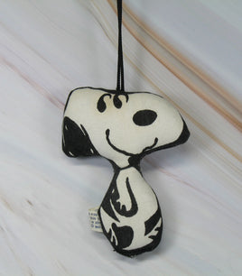 Snoopy Walking Mini Mascot Pillow Doll Ornament (Good Condition) - snoopn4pnuts.com