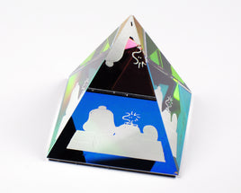 Snoopy and Woodstock Solid Crystal Pyramid - Stunning Colorful Images! RARE! - snoopn4pnuts.com