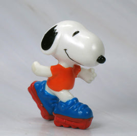 Snoopy Mini Skater PVC - Red Skates - snoopn4pnuts.com