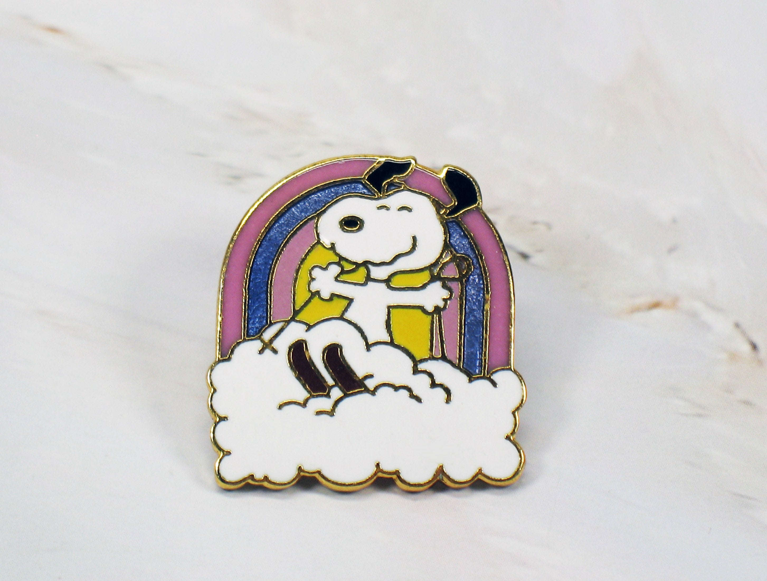 Snoopy Rainbow Cloisonne Pin - Skiing On Cloud