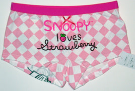 Snoopy Junior - Size Shorts - Loves Strawberry - snoopn4pnuts.com