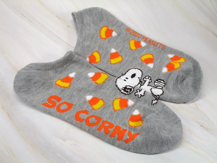 Snoopy Matching No Show Halloween Socks - So Corny - snoopn4pnuts.com