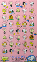 Snoopy Mini Circle - Shaped Stickers - snoopn4pnuts.com