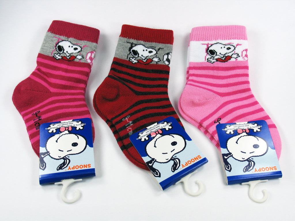 Kids Snoopy Crew Length Socks (Size 3 1/2 - 5)