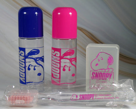 Snoopy 6 - Piece Toiletries Travel Kit - snoopn4pnuts.com