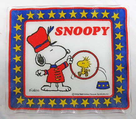 Snoopy Vintage Glass Tray - snoopn4pnuts.com