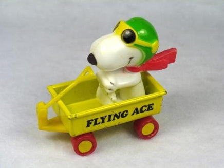Snoopy Flying Ace in metal diecast wagon (Flawed Handle) - snoopn4pnuts.com