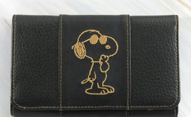 Snoopy Joe Cool Leather Bi - Fold Wallet - snoopn4pnuts.com