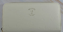 Snoopy Embossed Leather - Like Wallet - Very High Quality! - snoopn4pnuts.com