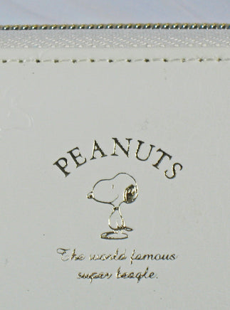 Snoopy Embossed Leather - Like Wallet - Very High Quality! - snoopn4pnuts.com