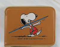 Snoopy Javelin Vintage Vinyl Bi - Fold Wallet - snoopn4pnuts.com