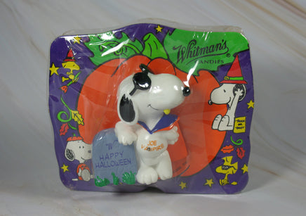 Snoopy Halloween Candy Box + PVC - snoopn4pnuts.com
