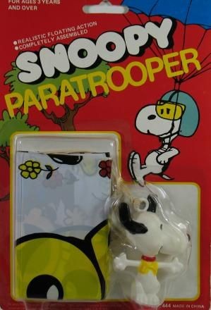 Snoopy Paratrooper Parachute Toy