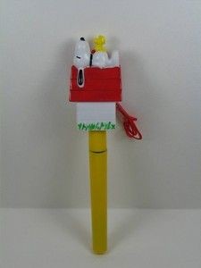 Snoopy On Doghouse Pvc Pen With Lanyard