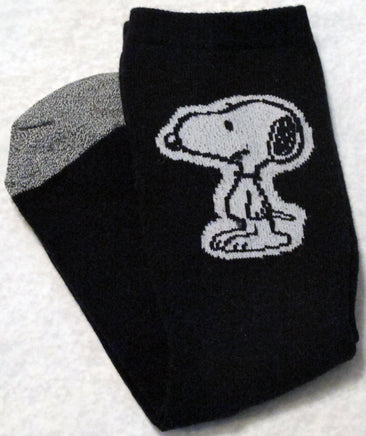 Snoopy Crew Length Socks - snoopn4pnuts.com