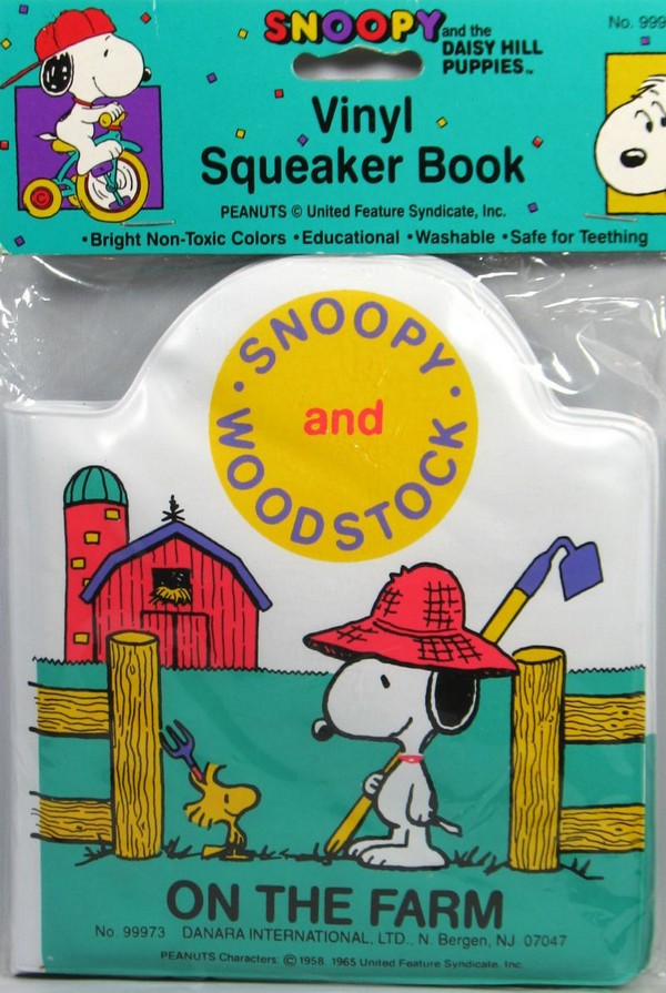 Snoopy Squeaker Book - On The Farm (Packaging Discolored But Book MINT)