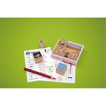 Peanuts 11 - Piece Rewards Rubber Stamp Set - snoopn4pnuts.com