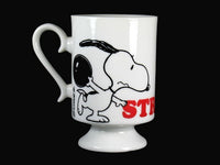 Snoopy Vintage Bowling Pedestal Mug - Strike! (Mug Cracked - For Display Only)