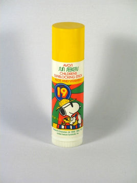 Snoopy Sunblocking Stick Spf 19