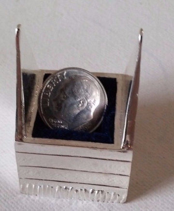 Snoopy Silver Plated "Tooth Fairy" Box (New But Near Mint) - Makes A Great Baby Gift! - snoopn4pnuts.com