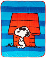 Snoopy Joe Cool Super Soft Plush Throw - snoopn4pnuts.com