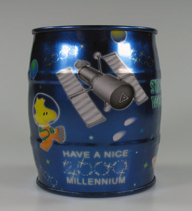 Snoopy Barrel - Shaped Tin Bank (NO Stopper) - snoopn4pnuts.com