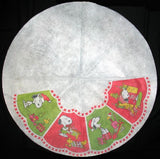 Snoopy and Friends Fleece Christmas Tree Skirt or Table Cover - RARE! (New But Near Mint)