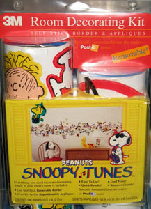3M Peanuts Room Decorating Kit - Snoopy Tunes (Over 10 Feet Long!)