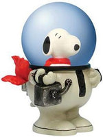 Snoopy Astronaut Water Globe