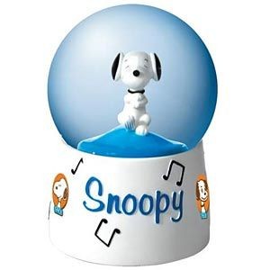 Dancing Snoopy Animated and Musical Water Globe