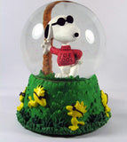 Snoopy Joe Cool Feelin' Groovy Musical Snow Globe - Plays "Feelin' Groovy" (Near Mint)